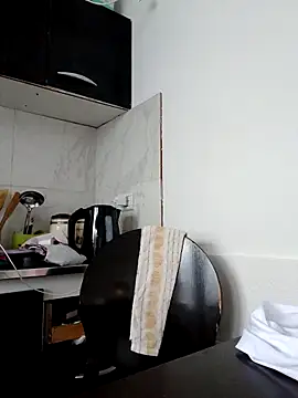 Snapshot of linameii chatting on 02/20/26, 10:10 linameii online show from 02/20/26, 10:10