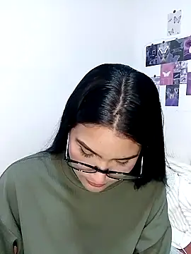 Renata Zoe online show from 10/01/25, 01:00