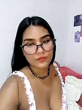 Renata Zoe online show from 10/06/25, 01:25