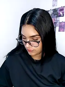 Renata Zoe online show from 10/09/25, 02:20