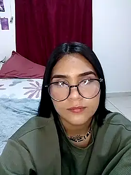 Renata Zoe online show from 10/22/25, 01:50