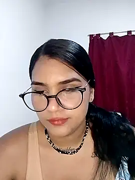 Renata Zoe online show from 10/23/25, 01:38