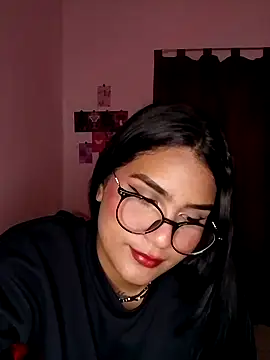 Renata Zoe online show from 11/11/25, 01:27