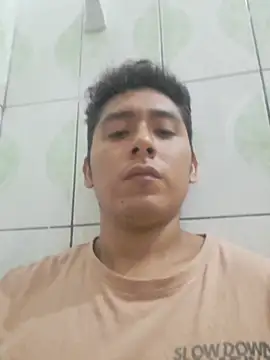 Snapshot of latinbigcock1_ chatting on 10/26/25, 02:06 latinbigcock1 online show from 10/26/25, 02:06