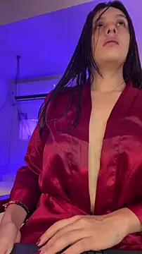 Snapshot of MeganMyerss_ chatting on 10/25/25, 09:31 MeganMyerss  online show from 10/25/25, 09:31