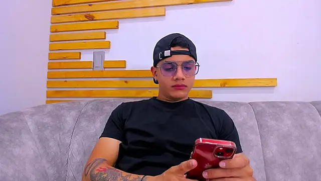 axel vega online show from 09/24/25, 07:06