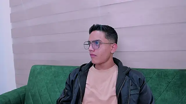 axel vega online show from 10/01/25, 01:17