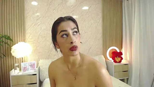 Snapshot of LawGoldman chatting on 10/02/25, 11:34 LawGoldman online show from 10/02/25, 11:34