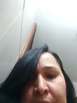 Snapshot of jenpaoo6- chatting on 10/11/25, 07:12 jenpaoo6- online show from 10/11/25, 07:12