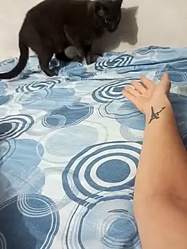 Snapshot of jenpaoo6- chatting on 10/12/25, 03:33 jenpaoo6- online show from 10/12/25, 03:33