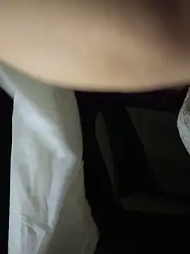 Snapshot of Kayla-love chatting on 10/09/25, 04:49 Kayla-love online show from 10/09/25, 04:49