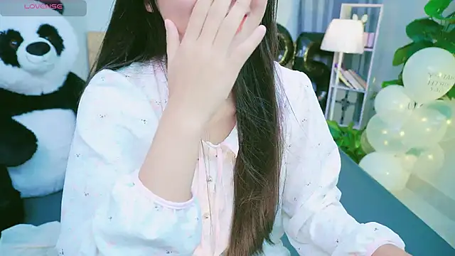 Snapshot of Cherry-26 chatting on 11/01/25, 04:14 Cherry-26 online show from 11/01/25, 04:14