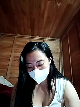 Snapshot of tulipsexy chatting on 09/25/25, 02:37 tulipsexy online show from 09/25/25, 02:37