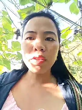 Snapshot of tulipsexy chatting on 10/05/25, 09:51 tulipsexy online show from 10/05/25, 09:51