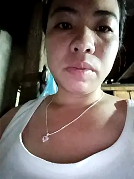 Snapshot of tulipsexy chatting on 10/13/25, 11:27 tulipsexy online show from 10/13/25, 11:27