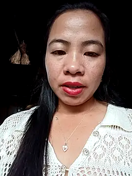 Snapshot of tulipsexy chatting on 10/18/25, 01:19 tulipsexy online show from 10/18/25, 01:19