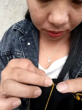 Snapshot of tulipsexy chatting on 10/22/25, 02:01 tulipsexy online show from 10/22/25, 02:01