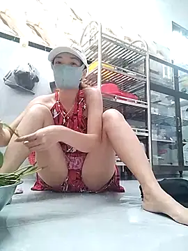 SuriBaby18 online show from 10/21/25, 01:39