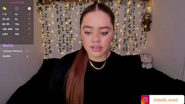 isabella arias2 online show from 11/24/25, 01:05