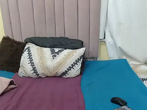 Snapshot of Fatassboodyxxx chatting on 09/19/25, 08:42 Fatassboodyxxx online show from 09/19/25, 08:42