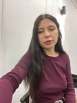 Valerie Ohara online show from 10/05/25, 04:11