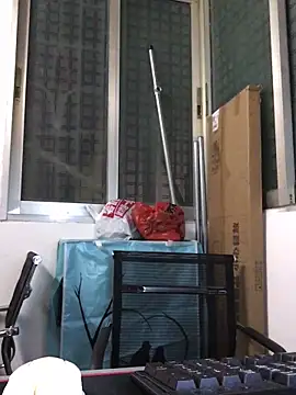 Snapshot of pualldu chatting on 11/22/25, 02:27 pualldu online show from 11/22/25, 02:27