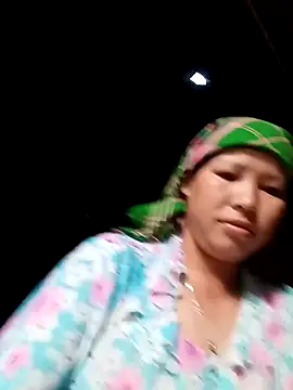 Snapshot of callistra chatting on 10/02/25, 11:12 callistra online show from 10/02/25, 11:12