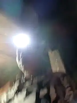 Snapshot of callistra chatting on 10/28/25, 01:03 callistra online show from 10/28/25, 01:03