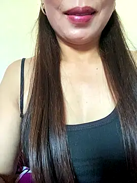 Milky-milk online show from 11/24/25, 01:38