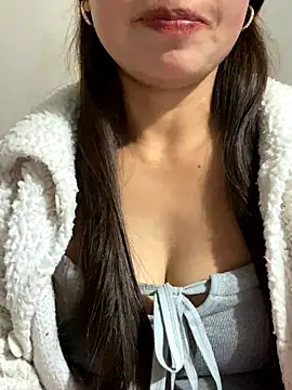 Milky-milk online show from 12/02/25, 02:12