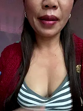 Milky-milk online show from 12/13/25, 11:43