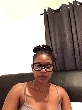 Snapshot of PrincessMelxx chatting on 09/20/25, 09:16 PrincessMelxx online show from 09/20/25, 09:16