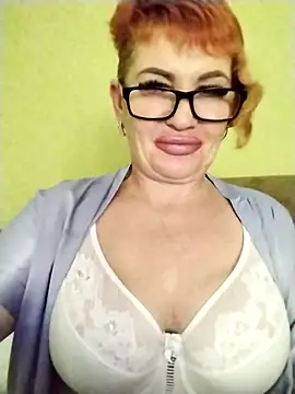 Snapshot of Alissa55552111 chatting on 10/10/25, 08:52 Alissa55552111 online show from 10/10/25, 08:52