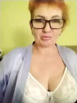 Snapshot of Alissa55552111 chatting on 11/03/25, 09:43 Alissa55552111 online show from 11/03/25, 09:43