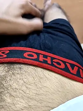 king boy070 online show from 12/15/25, 09:46