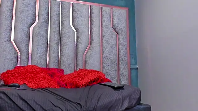 Snapshot of VioletaSolet chatting on 09/23/25, 10:29 VioletaSolet online show from 09/23/25, 10:29