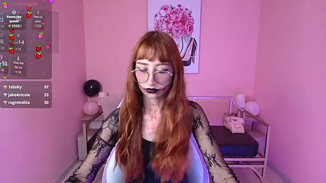 Snapshot of gaby_angel_ chatting on 10/31/25, 06:31 gaby angel  online show from 10/31/25, 06:31