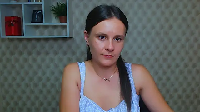 Snapshot of EvelinaMiss_ chatting on 09/22/25, 12:51 EvelinaMiss  online show from 09/22/25, 12:51