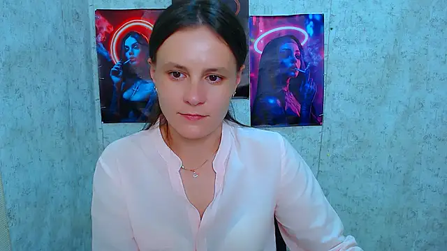 Snapshot of EvelinaMiss_ chatting on 10/06/25, 12:13 EvelinaMiss  online show from 10/06/25, 12:13