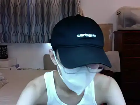 Snapshot of kai101010 chatting on 09/18/25, 04:47 kai101010 online show from 09/18/25, 04:47