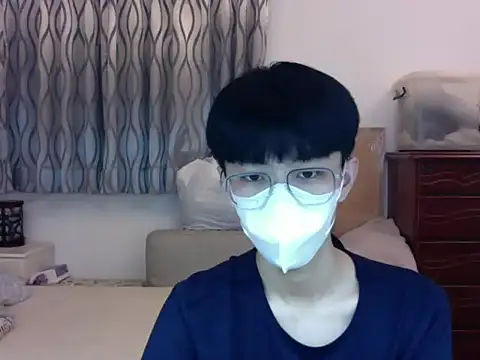 Snapshot of kai101010 chatting on 09/19/25, 03:45 kai101010 online show from 09/19/25, 03:45