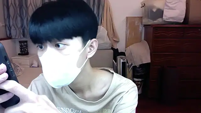 Snapshot of kai101010 chatting on 09/25/25, 04:00 kai101010 online show from 09/25/25, 04:00