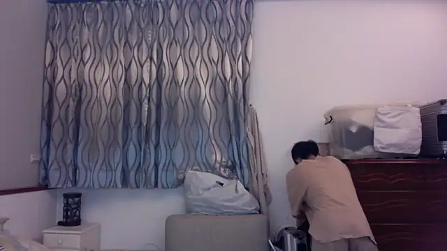 Snapshot of kai101010 chatting on 10/11/25, 04:16 kai101010 online show from 10/11/25, 04:16