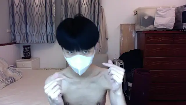 Snapshot of kai101010 chatting on 10/15/25, 05:24 kai101010 online show from 10/15/25, 05:24