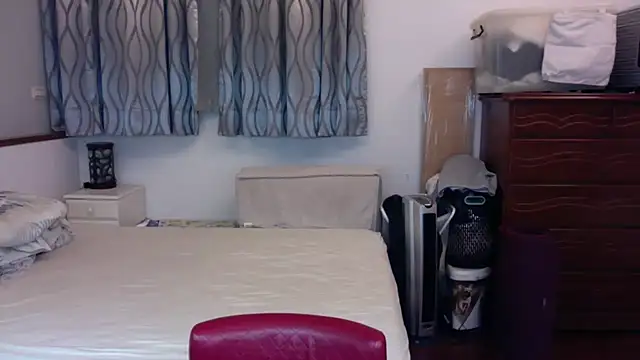 Snapshot of kai101010 chatting on 10/17/25, 04:31 kai101010 online show from 10/17/25, 04:31