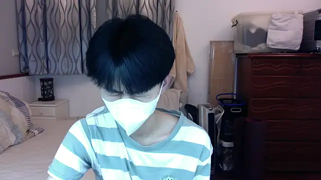 Snapshot of kai101010 chatting on 10/18/25, 04:08 kai101010 online show from 10/18/25, 04:08