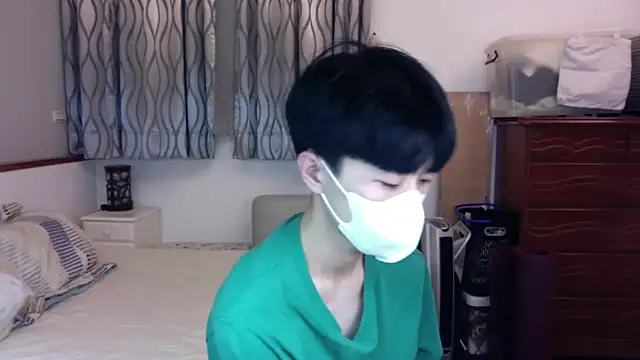 Snapshot of kai101010 chatting on 10/19/25, 03:56 kai101010 online show from 10/19/25, 03:56