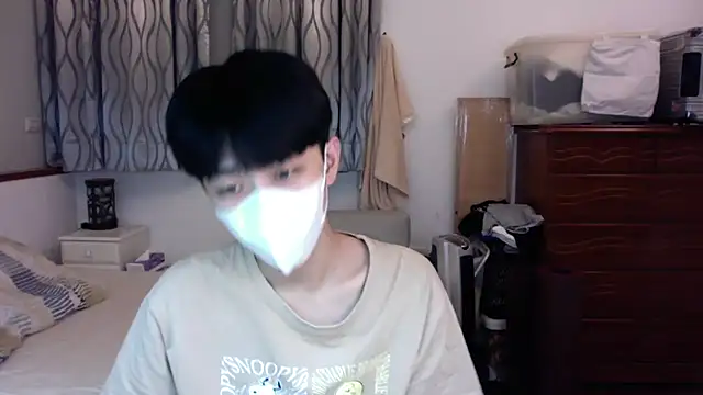 Snapshot of kai101010 chatting on 10/22/25, 02:28 kai101010 online show from 10/22/25, 02:28