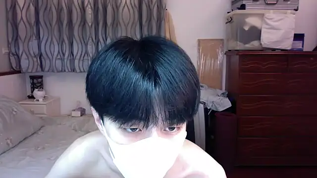 Snapshot of kai101010 chatting on 12/05/25, 02:36 kai101010 online show from 12/05/25, 02:36