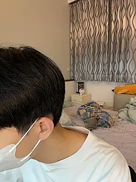 kai101010 online show from 02/18/26, 12:56